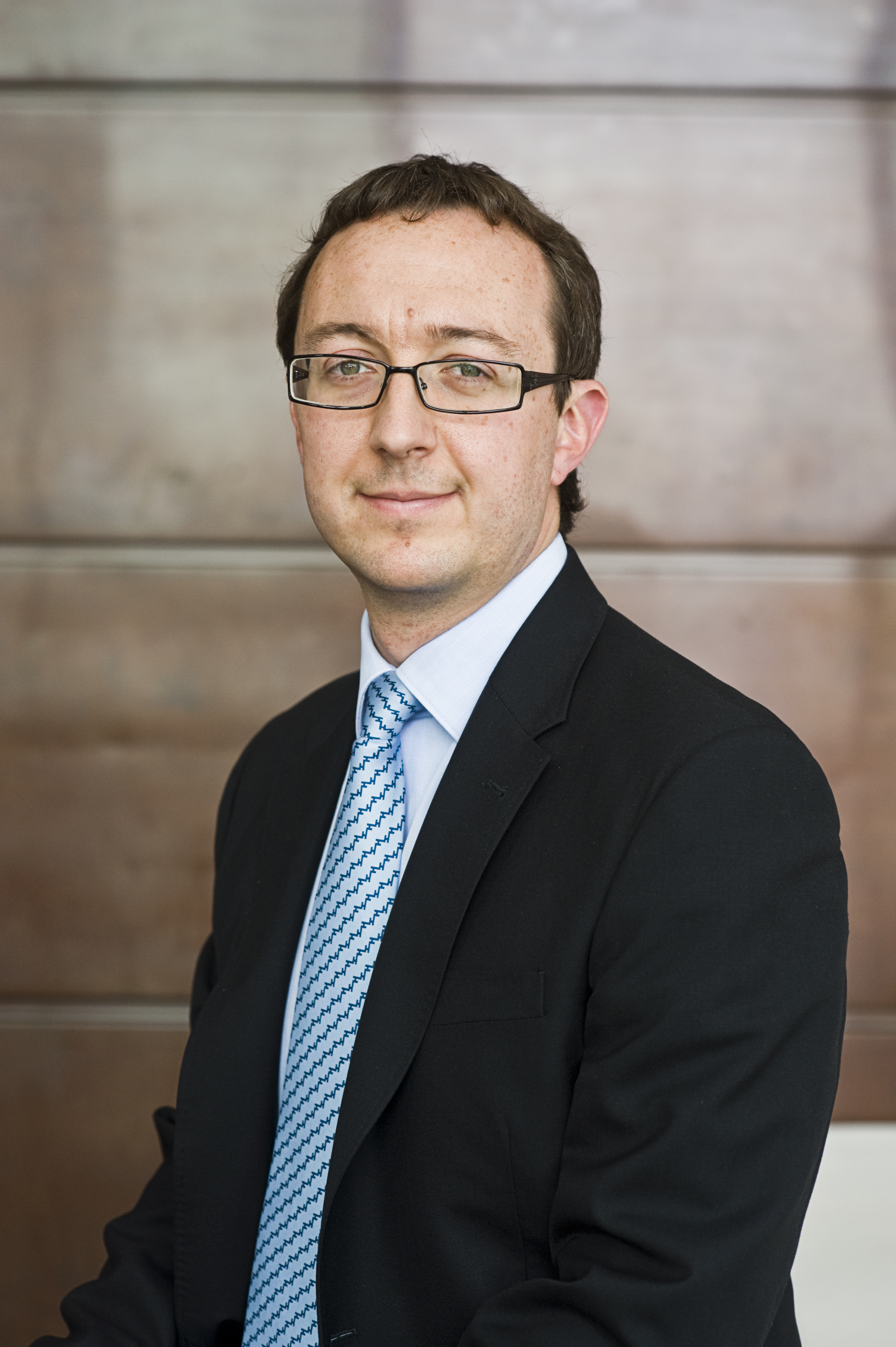 � Fidelity Worldwide Investment